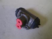Suzuki Carry Right Rear Wheel Cylinder DB51T DD51T Non Dump Suzuki Carry Right Rear Wheel Cylinder DB51T DD51T Non Dump